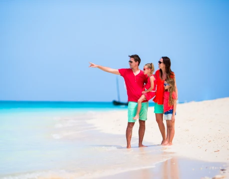 BEACH HOLIDAYS
